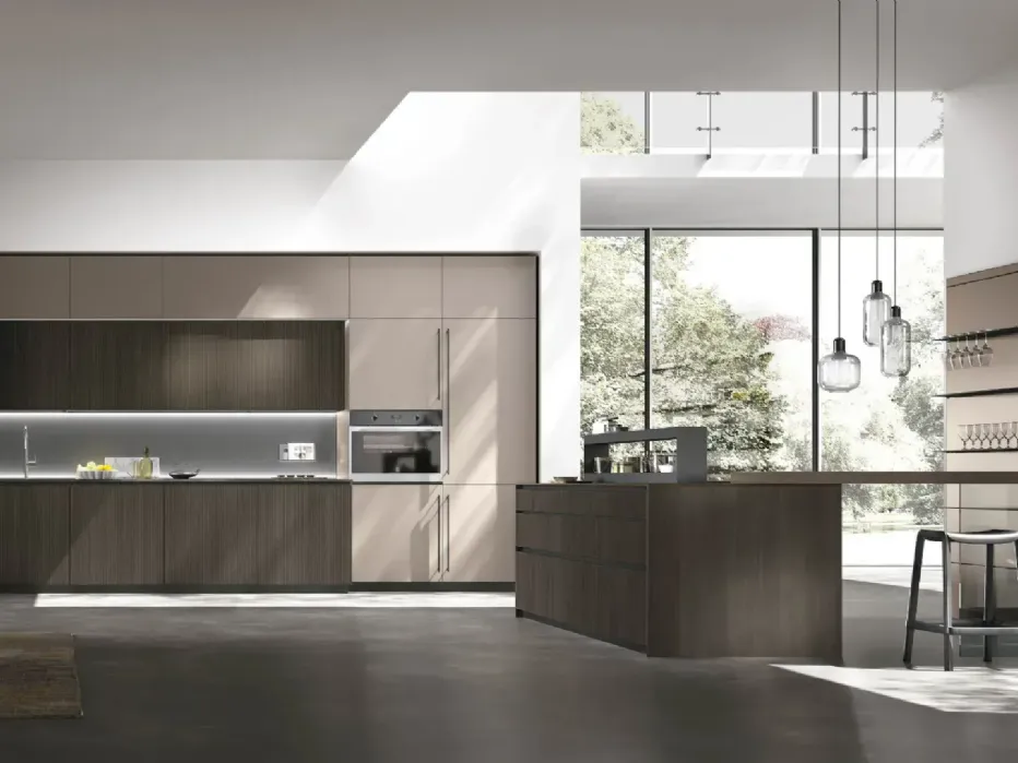 Riga Conero Oak base and wall units, Steel Metal Pet columns and wall units. Mars finish quartz countertop.