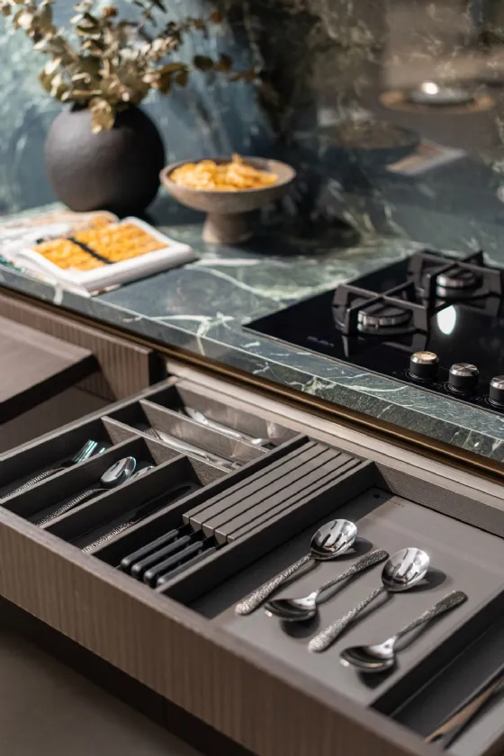 Internal Accessories
